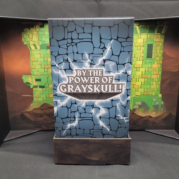 SDCC 2022 MATTEL MEGA CONSTRUX MASTERS OF THE UNIVERSE CASTLE GRAYSKULL SET MOTU - Picture 3 of 8